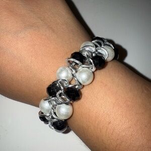 Elegant Black and Silver Bracelet
